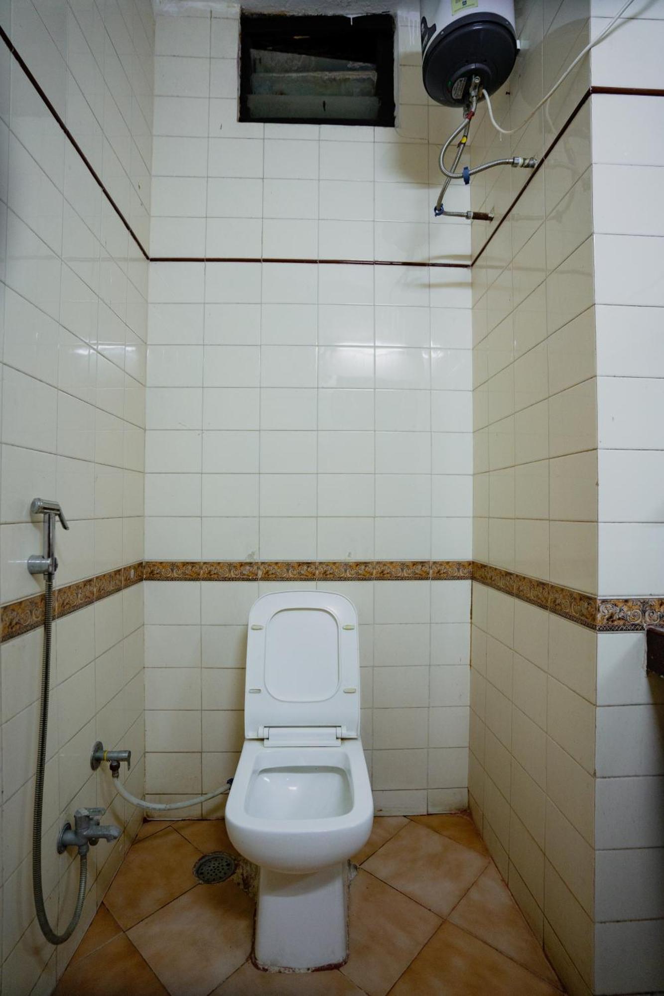 Hotel Girdhar Mahal Indore Eksteriør bilde