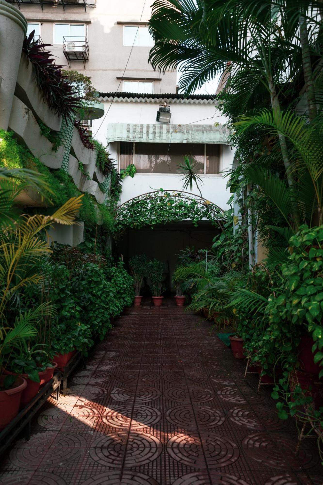 Hotel Girdhar Mahal Indore Eksteriør bilde